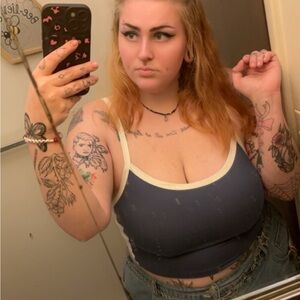 Meet your Posher, Brittany